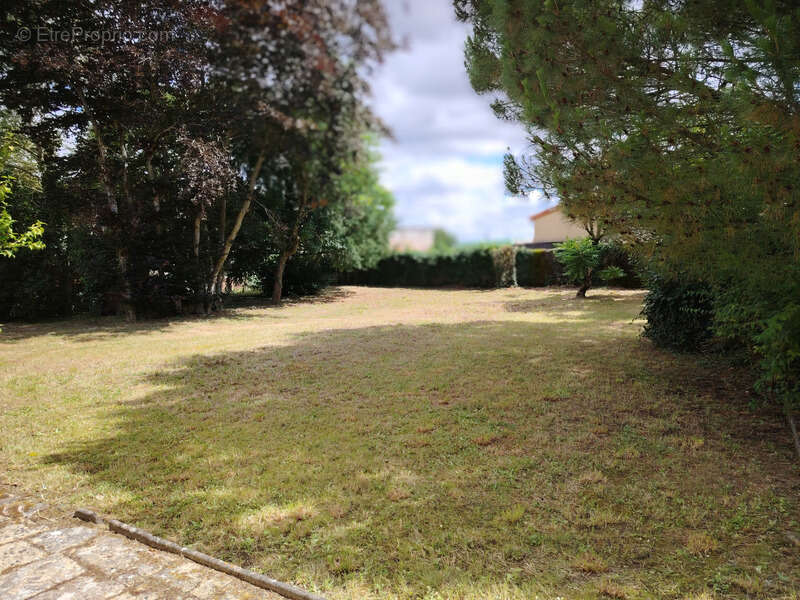 Maison à vendre 9 pièces IRAIS (79) - photo 16