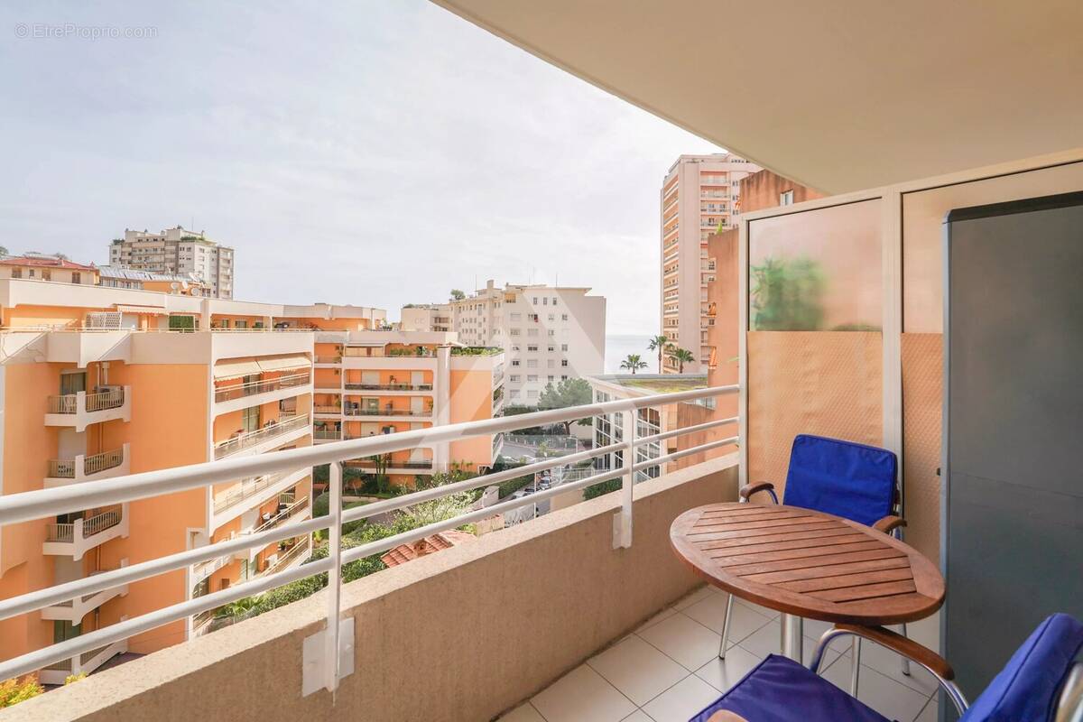 Appartement à BEAUSOLEIL