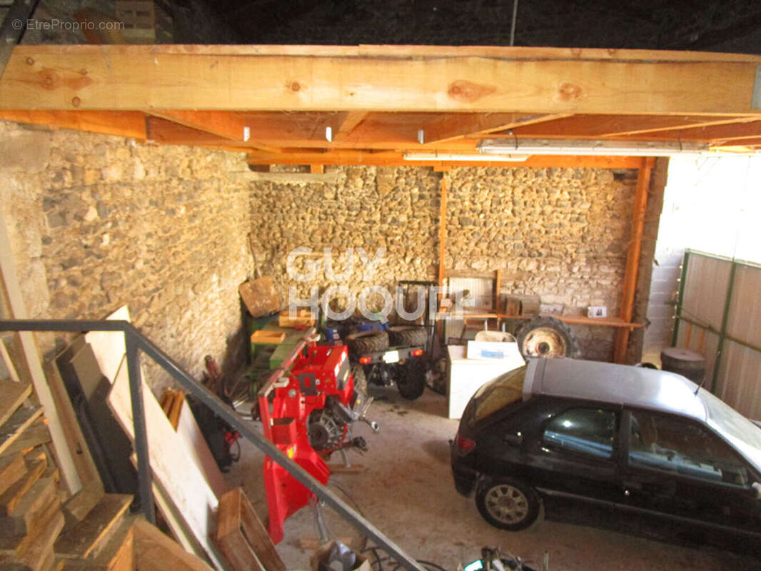 Maison à MAZEYRAT-D'ALLIER