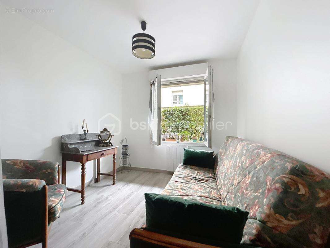 Appartement à CORBEIL-ESSONNES