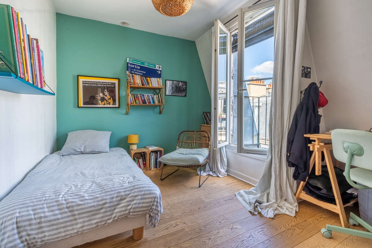 Appartement à PARIS-4E