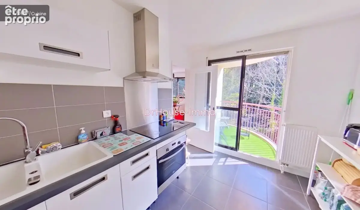 Appartement 78 m² à Saint-Etienne  - photo 85