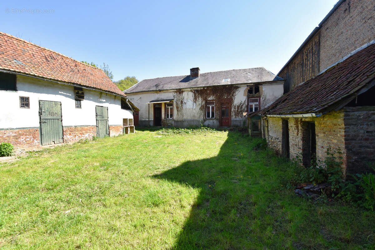 Maison à NAOURS
