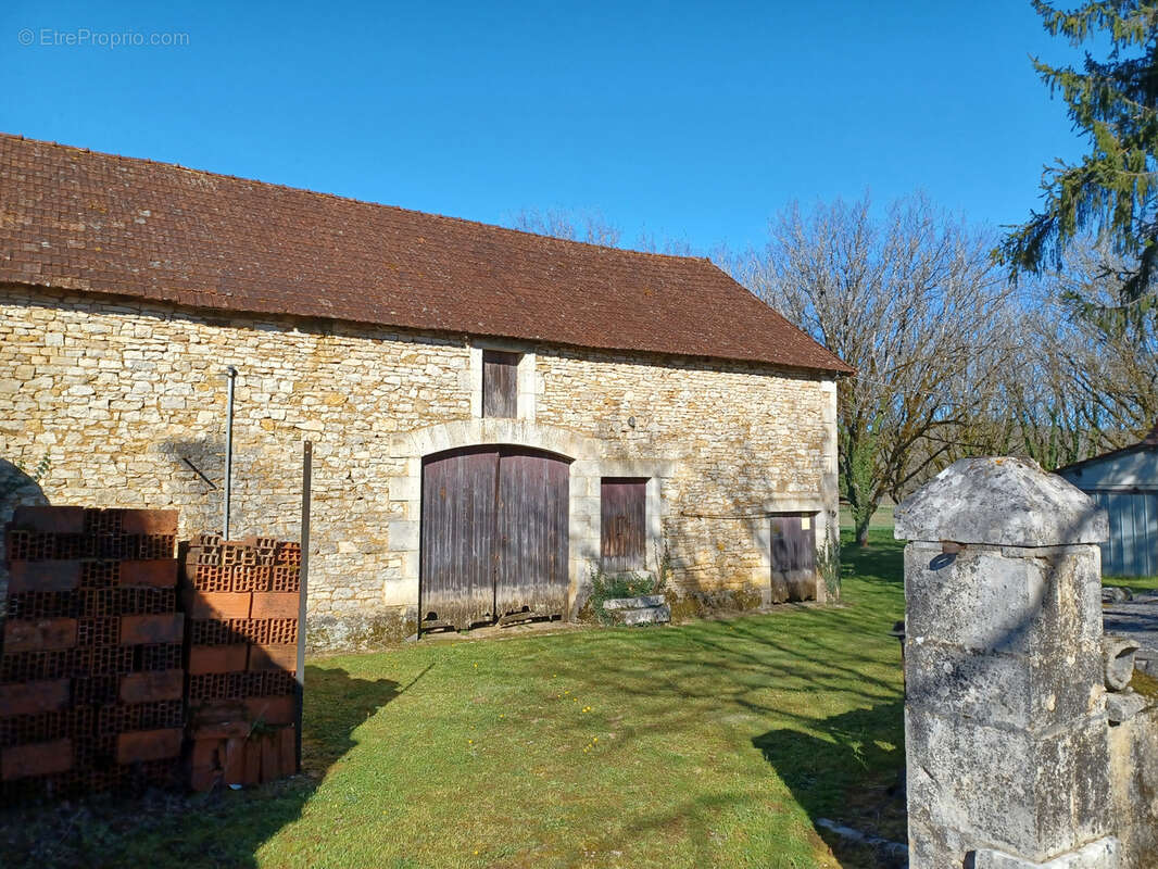 Maison à TOURTOIRAC