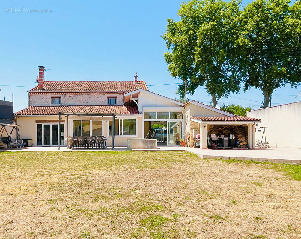 Maison à VILLENEUVE-SUR-LOT