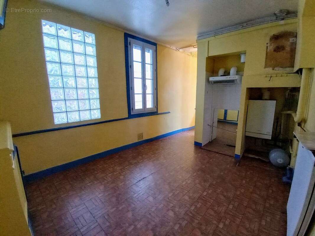 Spacieux appartement en centre-ville - photo 8