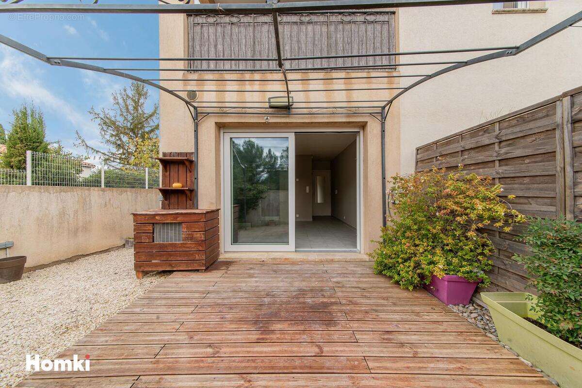 Appartement à PERTUIS