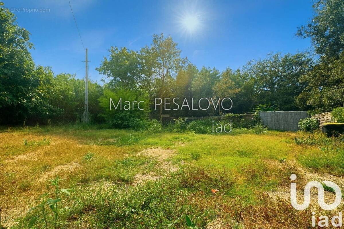 Photo 1 - Terrain à CANET-EN-ROUSSILLON