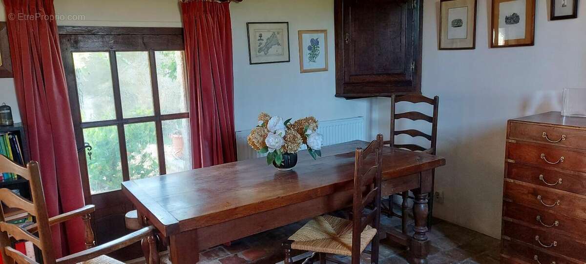 Maison à AUFFERVILLE