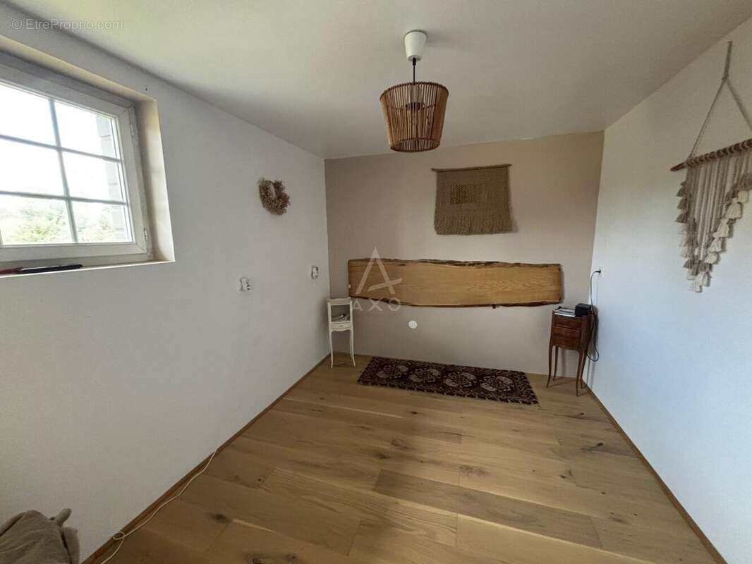 Proche Cormeilles ensemble de 2 maisons au calme - photo 6