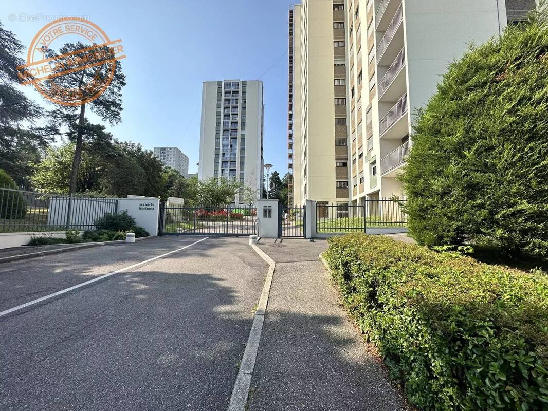 Appartement à LYON-5E