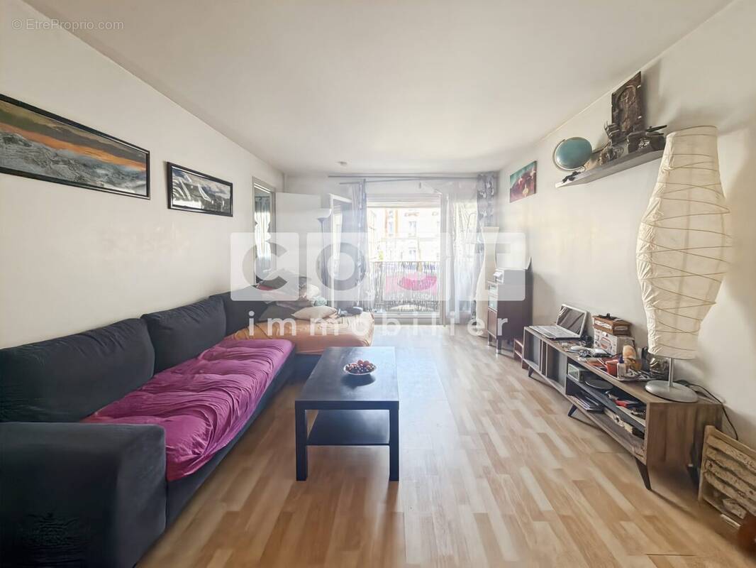 Appartement à BOIS-COLOMBES