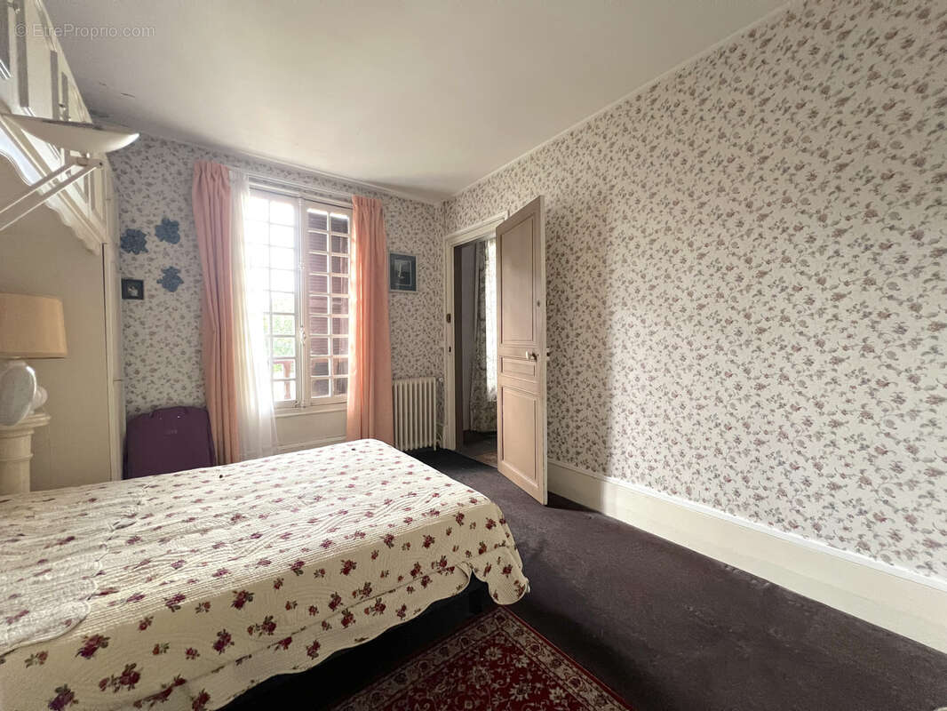 Maison à BOIS-COLOMBES