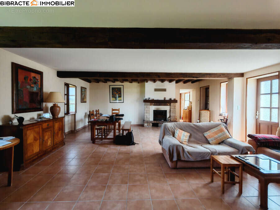 Maison à LA NOCLE-MAULAIX