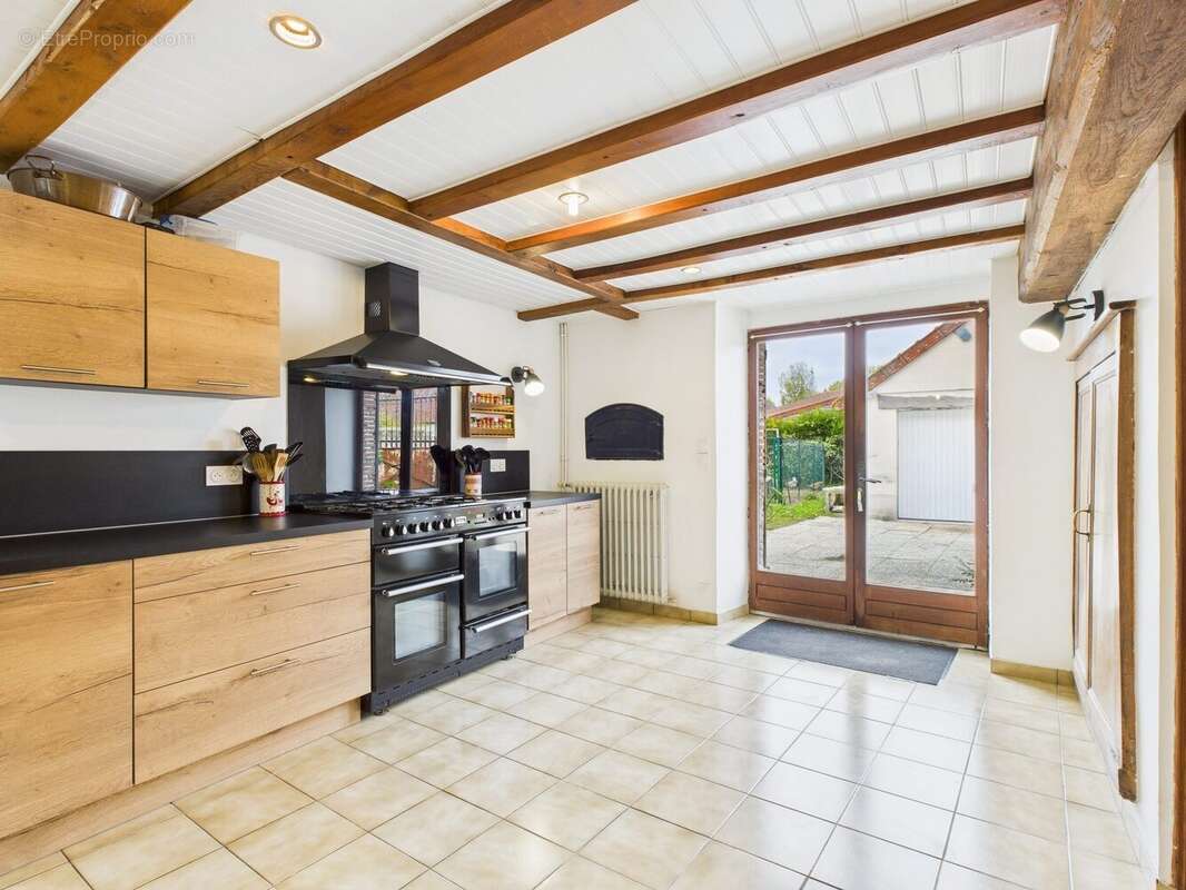 Cuisine - Maison à BAGNEUX