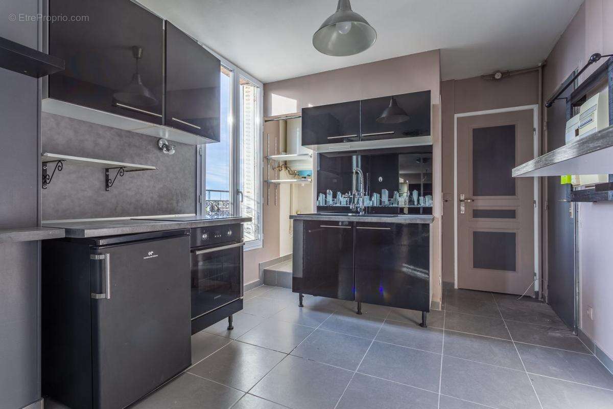 Appartement à VILLENEUVE-SAINT-GEORGES