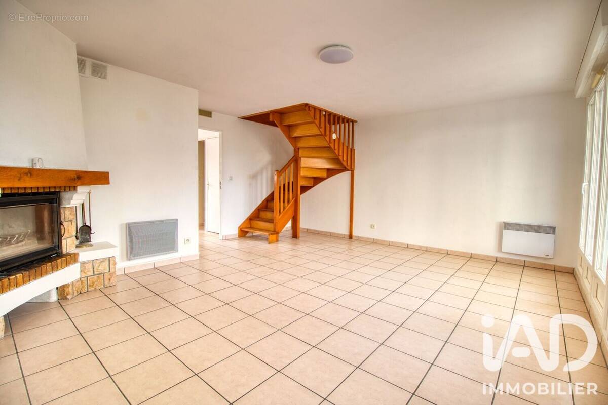 Photo 1 - Maison à AUBERGENVILLE