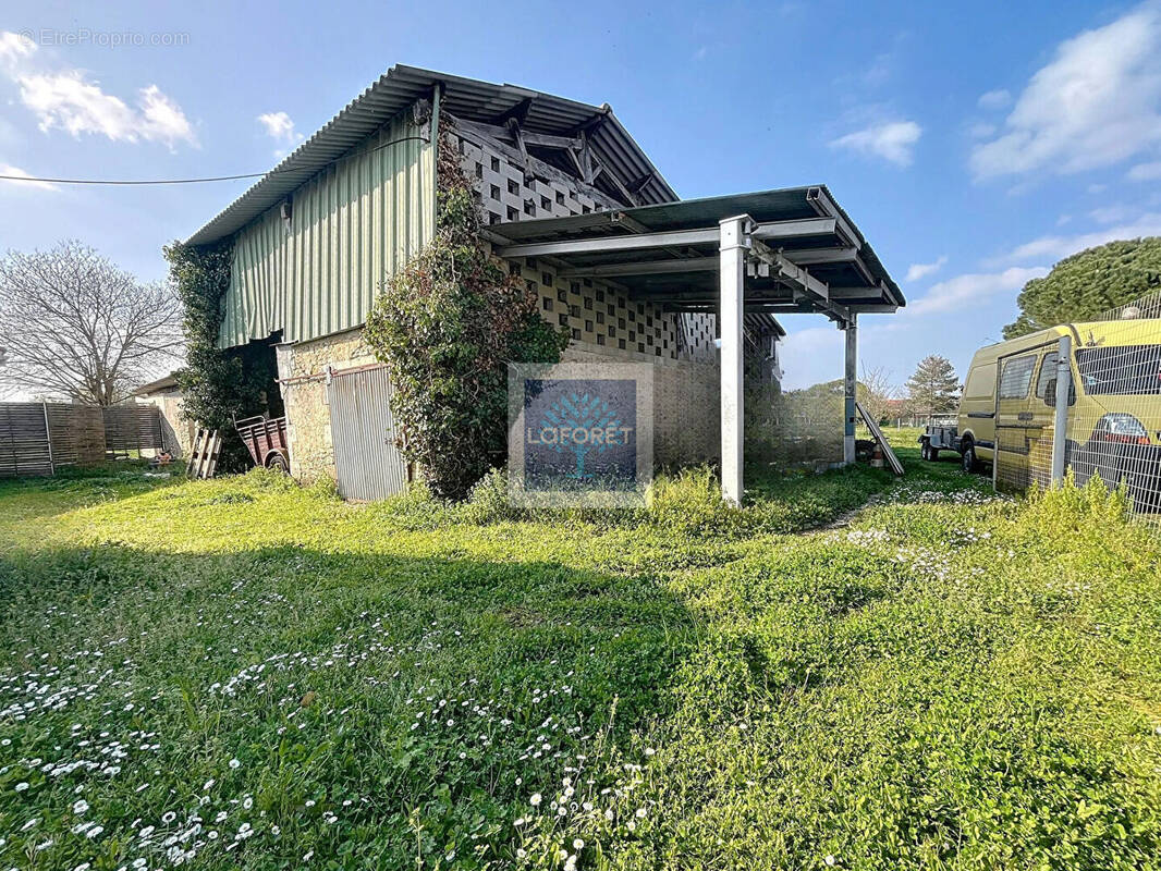 Maison à SAINT-CIERS-SUR-GIRONDE