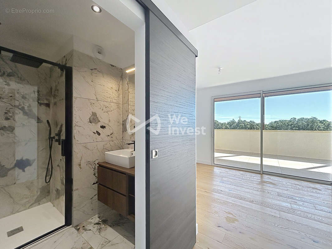 Appartement à CASTRIES