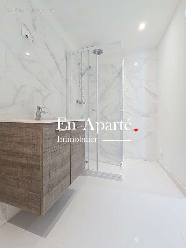 Appartement à YQUELON
