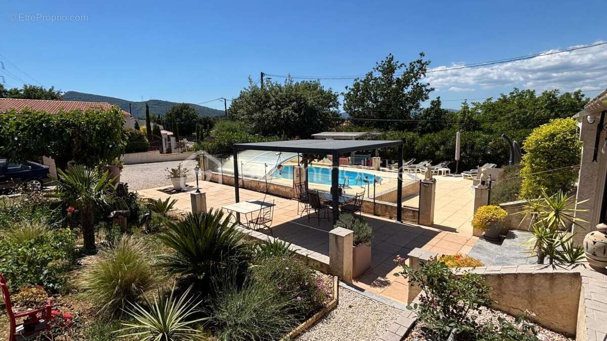 Maison à ROCBARON