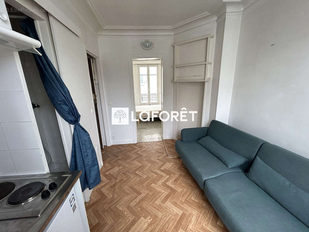 Appartement à PARIS-14E