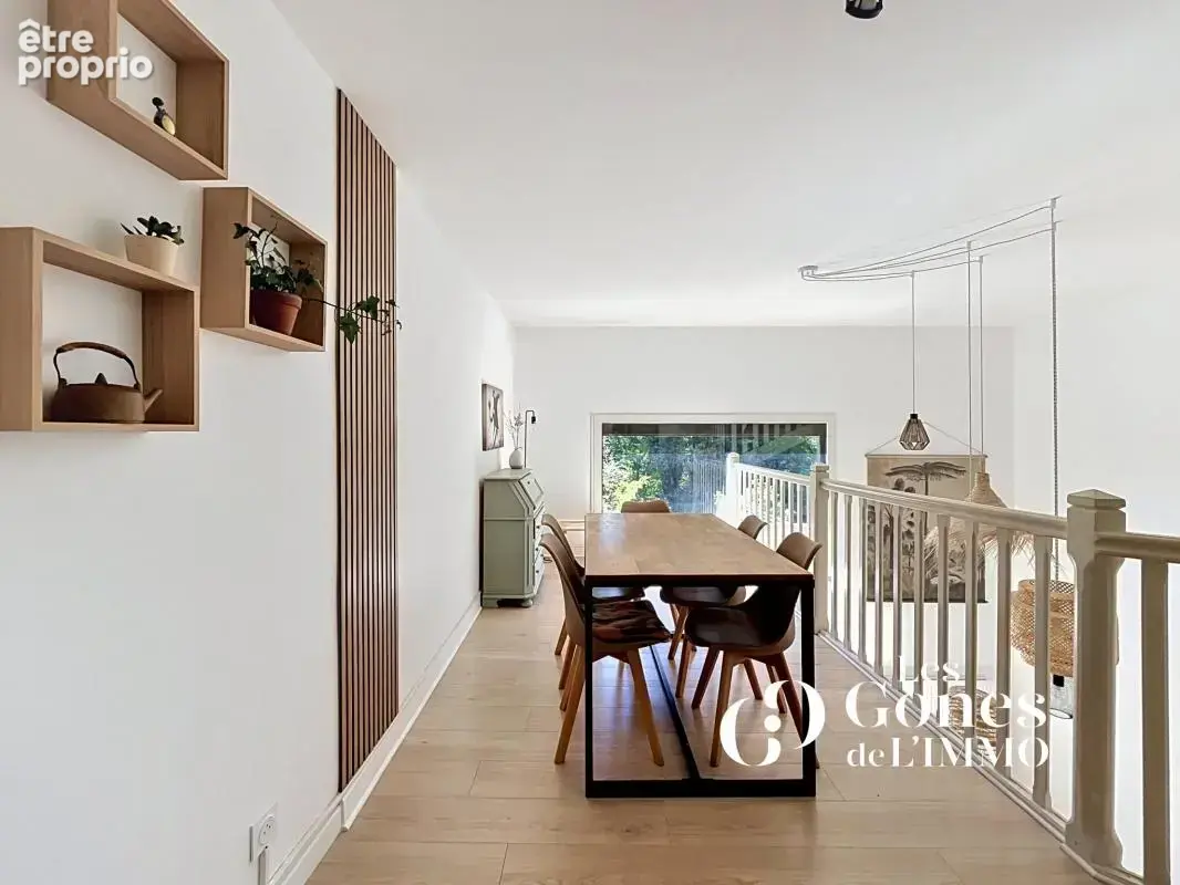Maison pleine de charme sur 3 niveaux, dans un environnement - photo 3