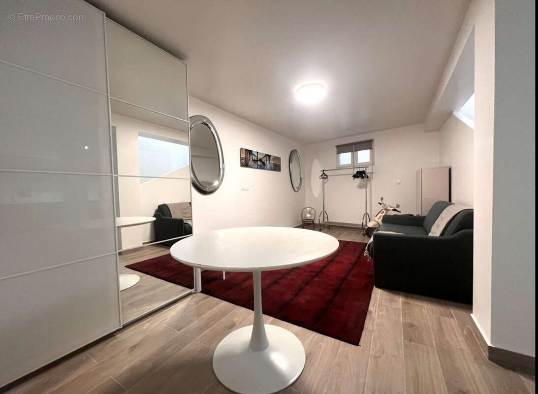 Maison à MONTREUIL