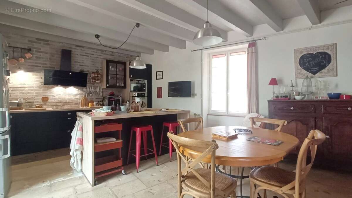 Maison 4 chambres avec piscine amberre - photo 8
