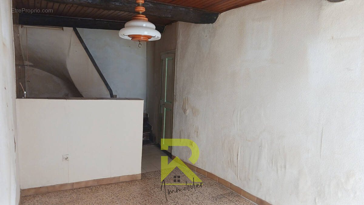 Maison à BESSAN