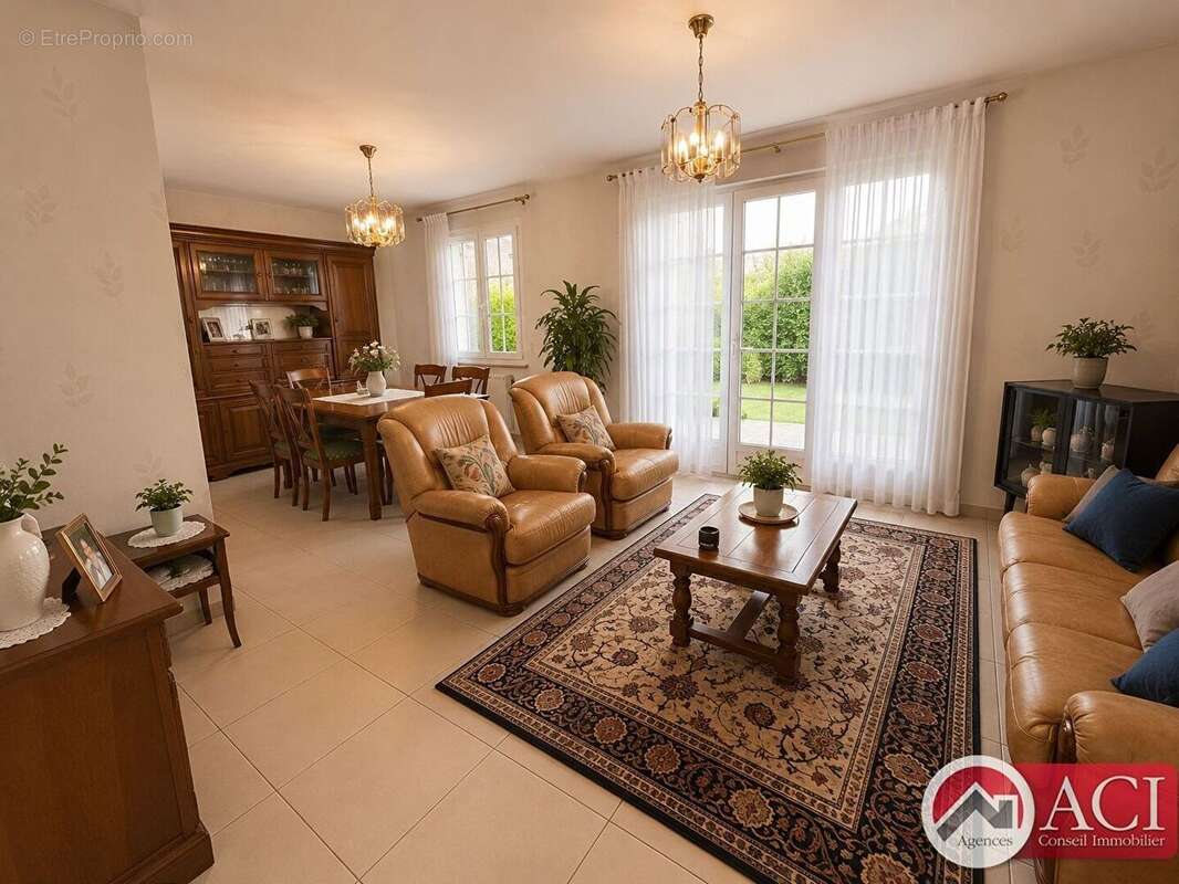 Maison à Meru (60110) - photo 2