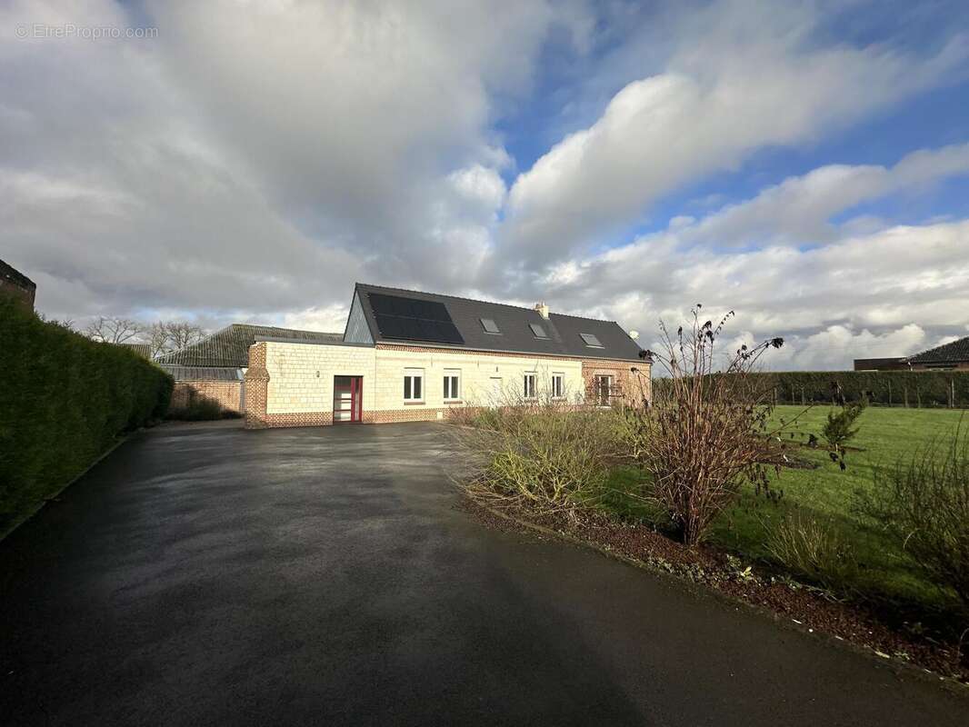 Photo 3 - Maison à LATTRE-SAINT-QUENTIN