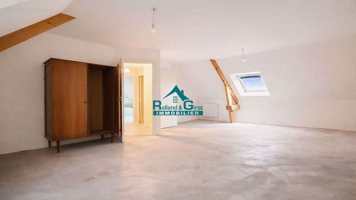 Maison à Cornille - photo 8