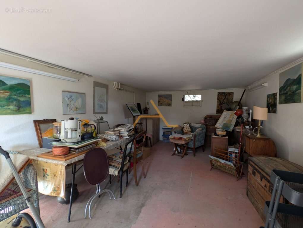 Maison à LE POET-LAVAL