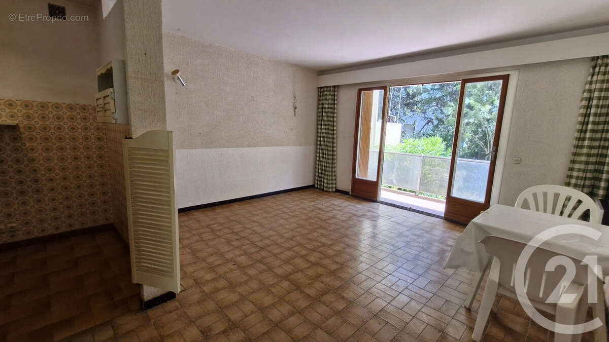 Appartement 45 m² à Le Lavandou  - photo 6