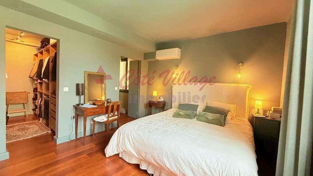 Appartement à FLEURY