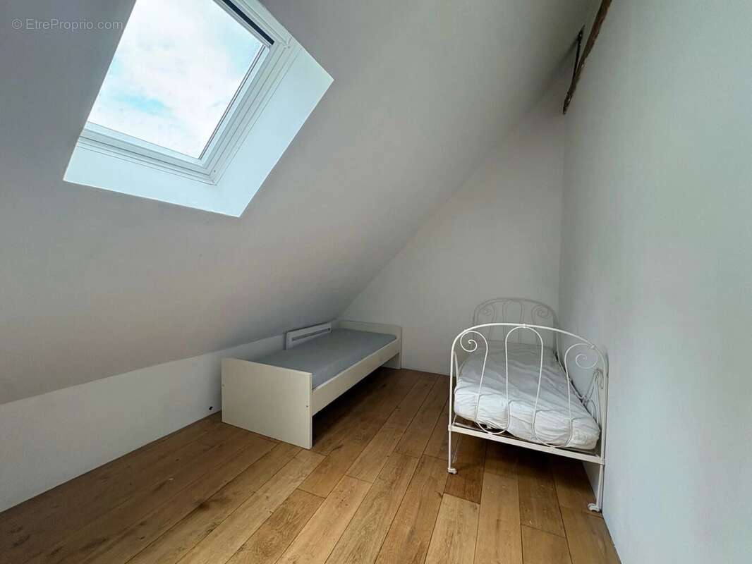 Maison de village avec jardin et dépendance - photo 8