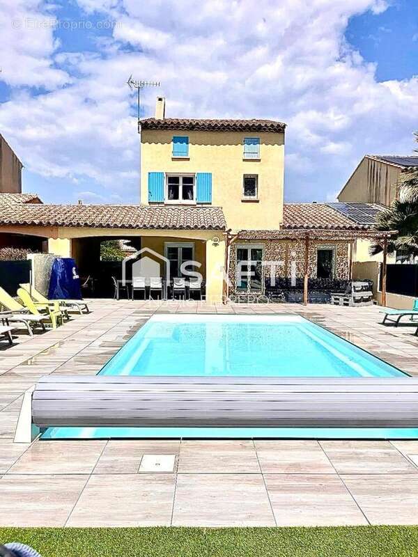 Photo 2 - Maison à FREJUS