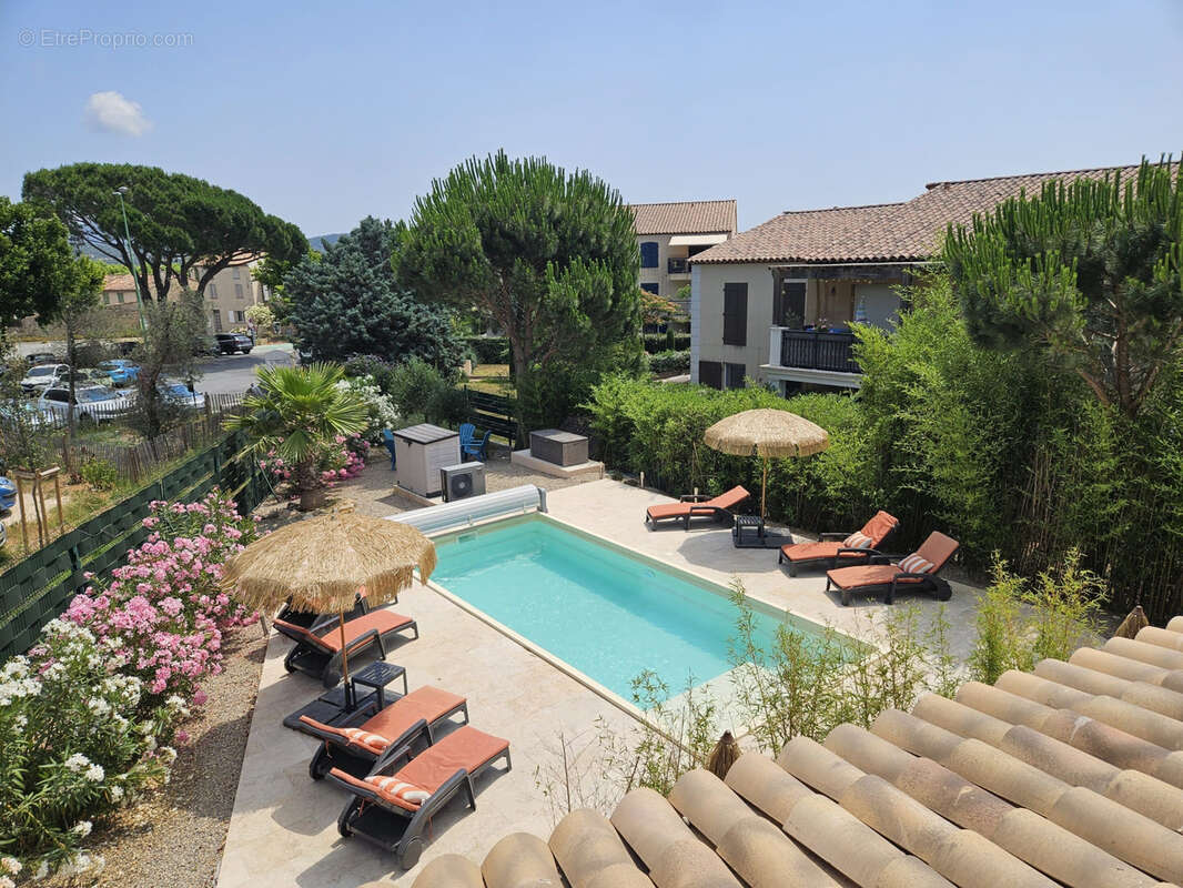 Maison à PLAN-DE-LA-TOUR