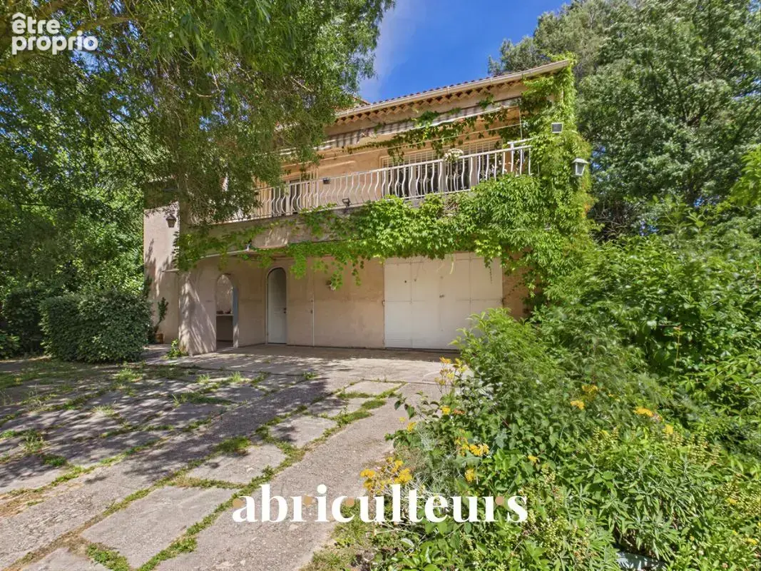 Maison familiale de 170 m² à fort potentiel en vente Aix en Provence (13590)( Pont des 3 Sautets) - photo 4