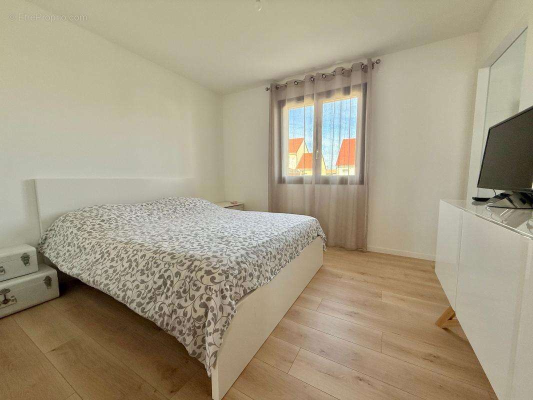 Maison à ROUVRES-EN-PLAINE