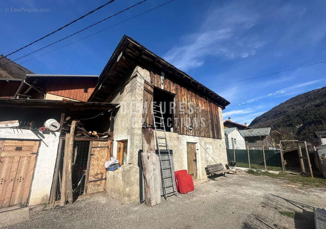 annexe et laboratoire (pour chasseur ou traiteur...) - Maison à MACOT-LA-PLAGNE
