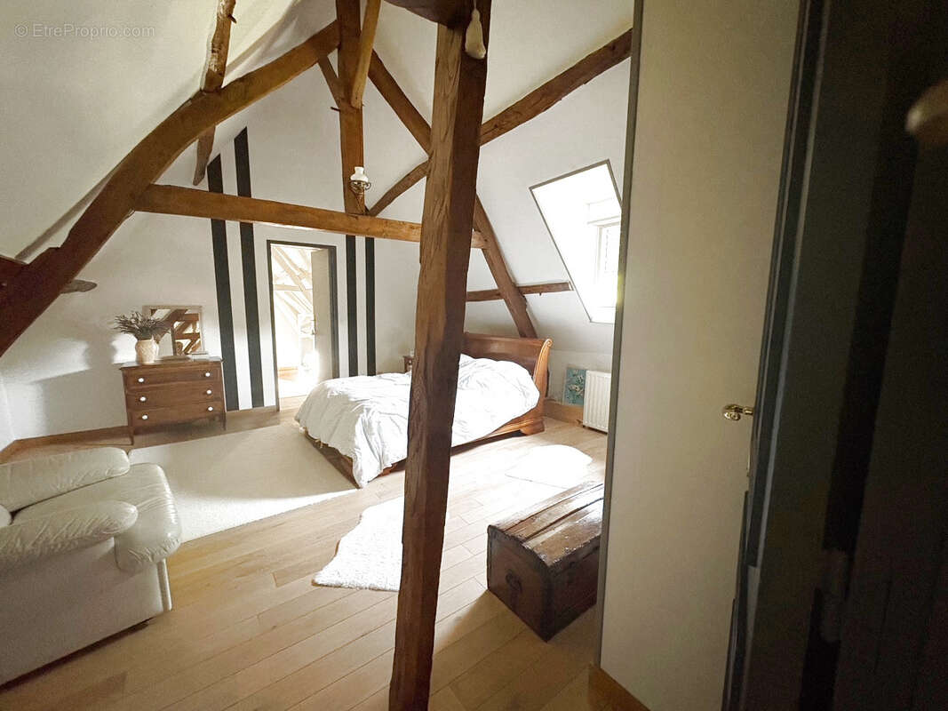 Maison à BEAUMETZ-LES-LOGES