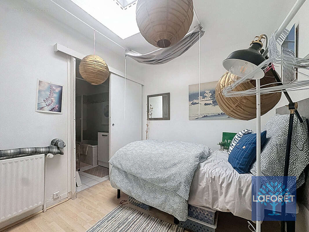 Appartement à CHILLY-MAZARIN