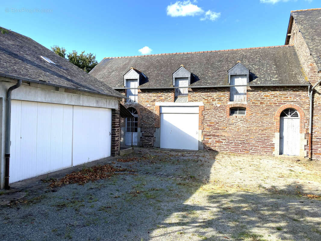Maison à BRUZ