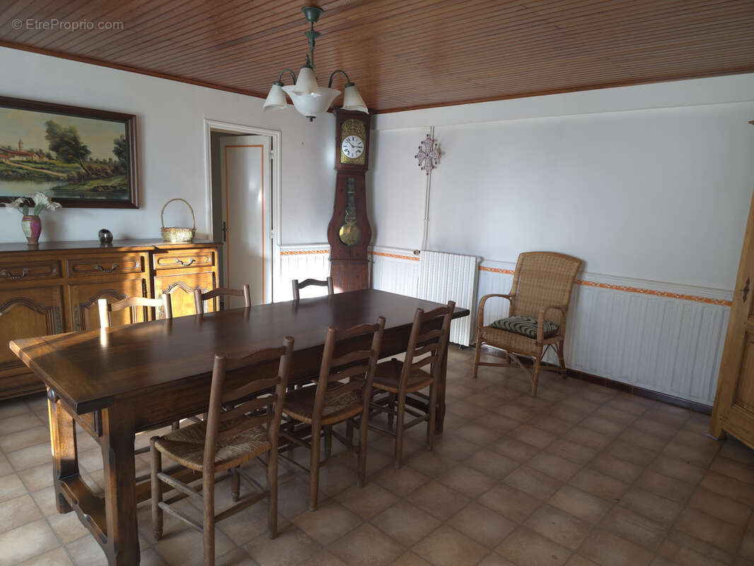 Maison à SAINTE-GEMME