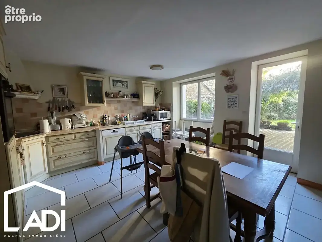 Exclusivité  - maison de ville à saint-maixent-l'école !! - photo 4