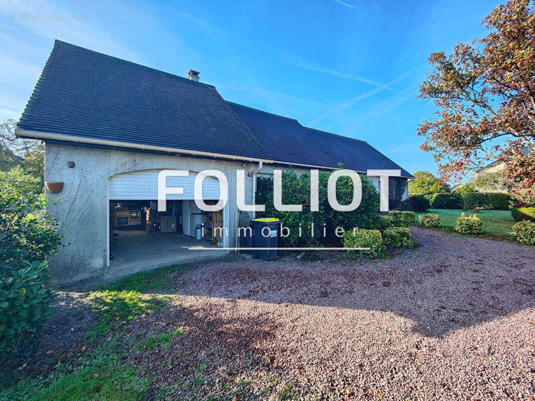 Maison à SAINT-FROMOND