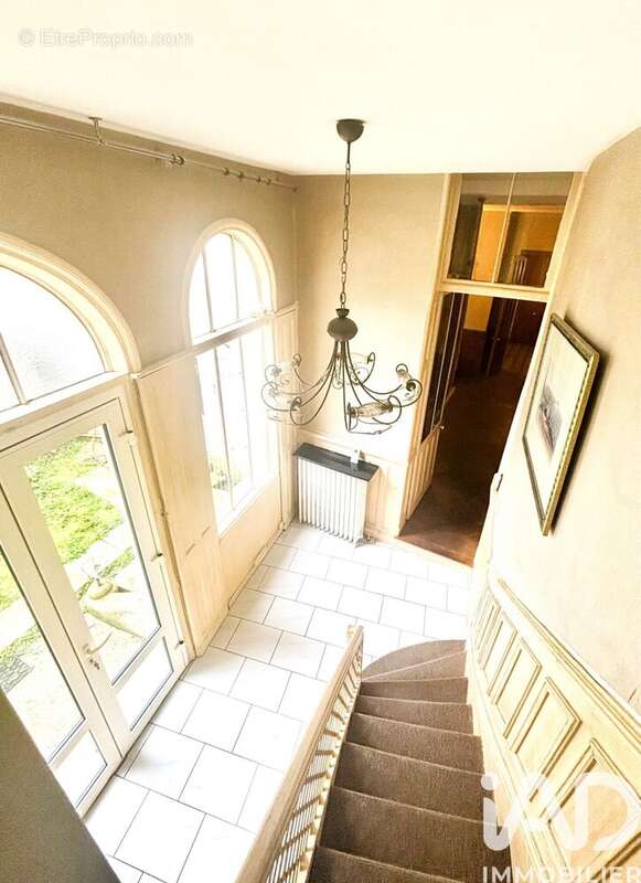 Appartement 117 m² à Tours  - photo 2