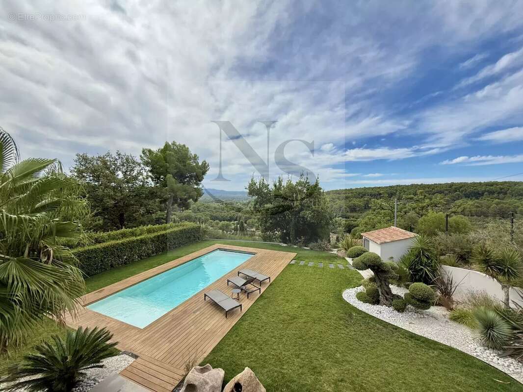 Maison à AIX-EN-PROVENCE